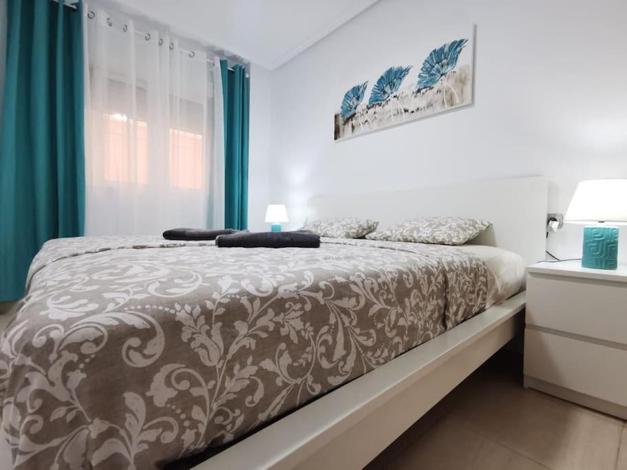 Apartamento Playa Cura Torrevieja Eksteriør billede